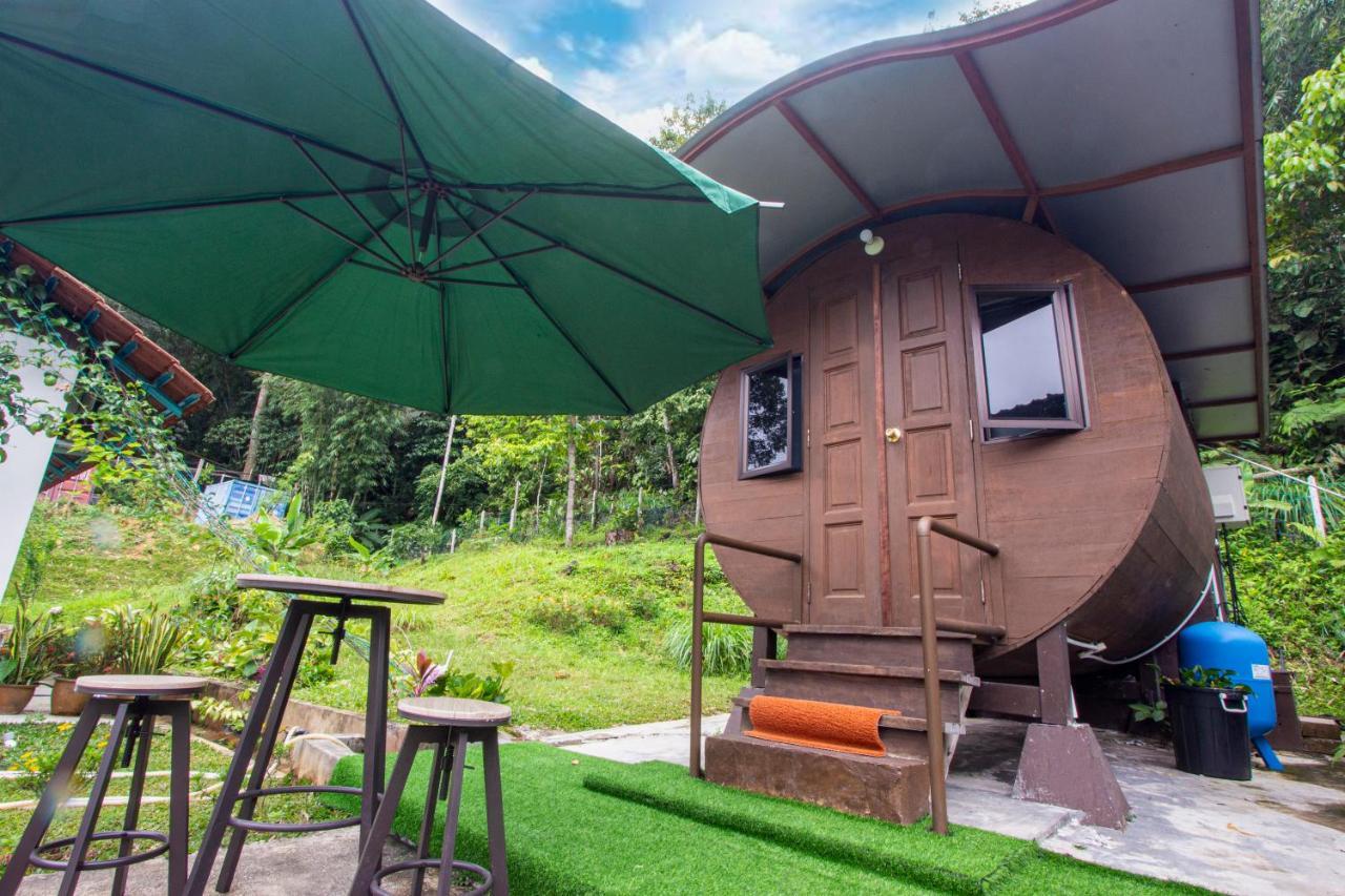 Genting Greenwoods Tiny Houses & Events Hall Genting Highlands Exterior photo